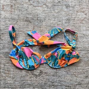 Skatie Lola Bikini Top (bonzai)